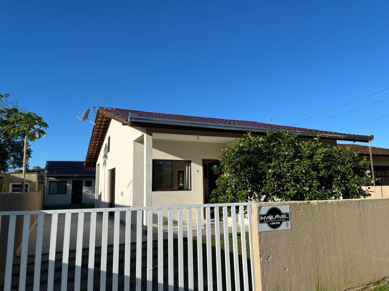 Com Piscina. Casa Para Familia. Guaratuba Exterior photo
