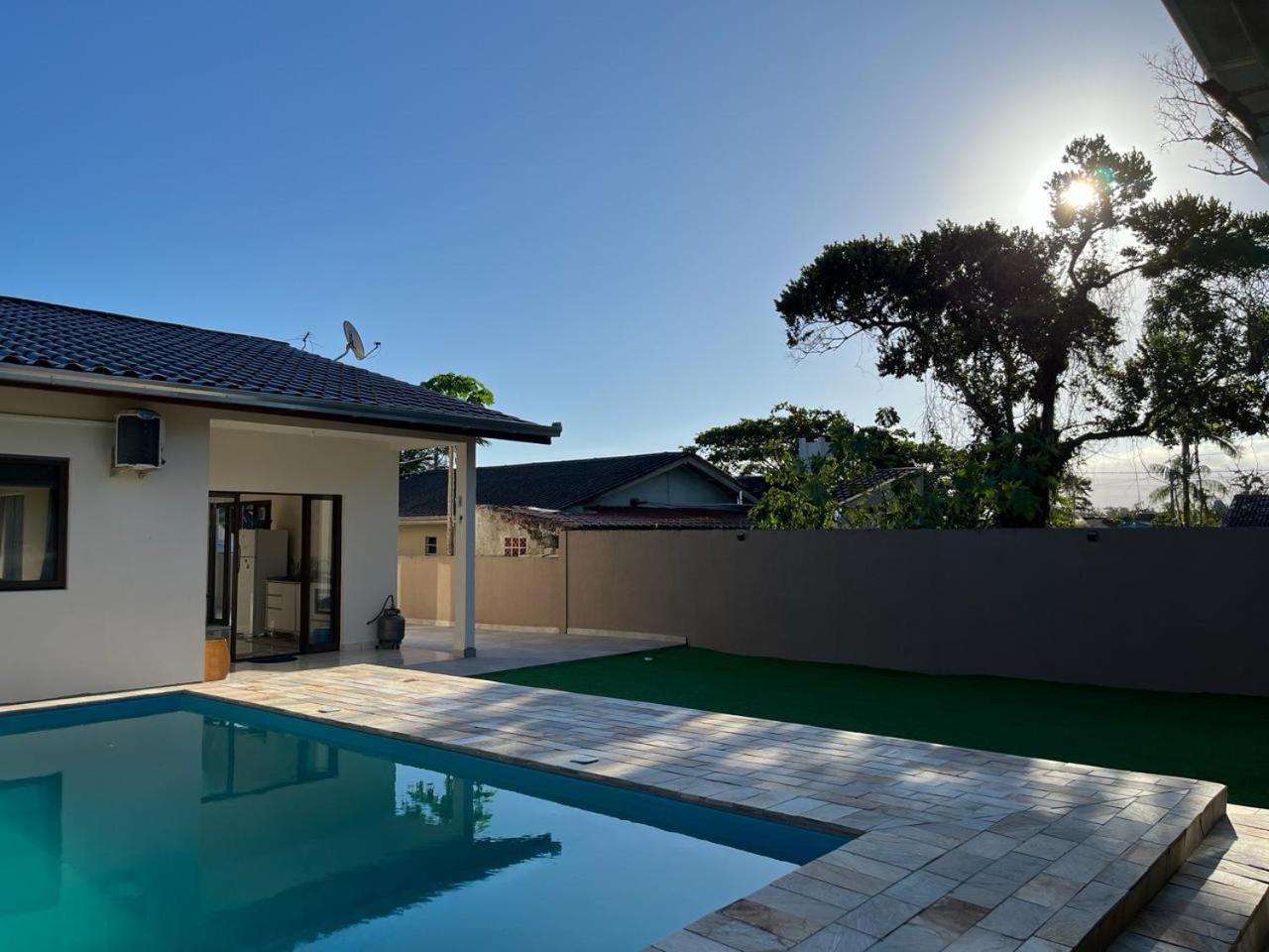 Com Piscina. Casa Para Familia. Guaratuba Exterior photo